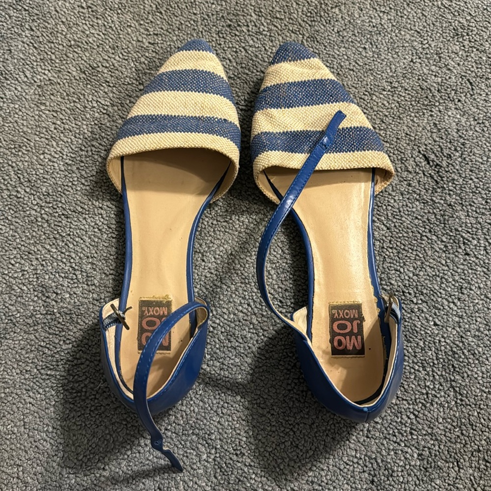 Striped flats